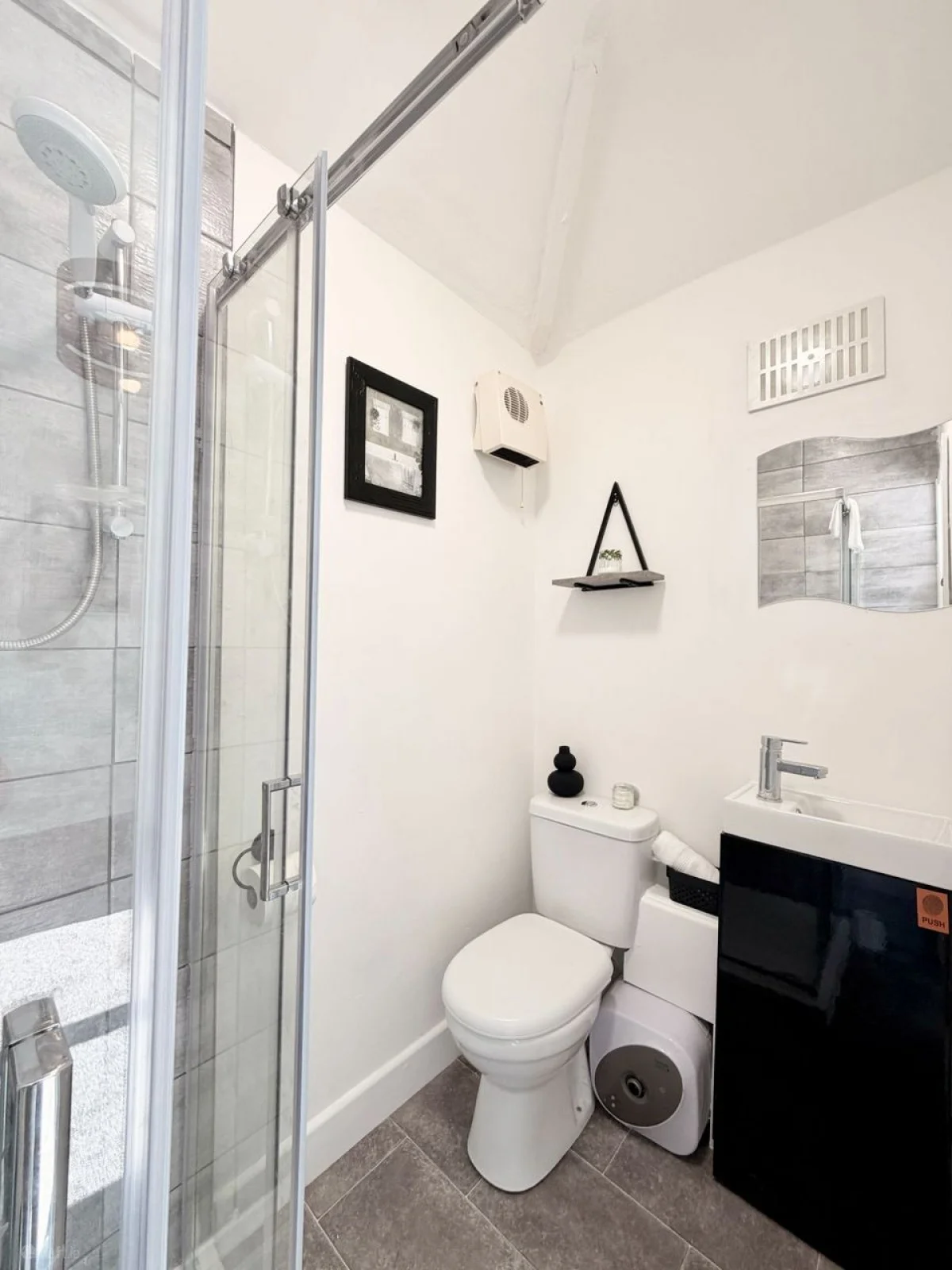 48 O'Rahillys Villas, Tralee, Tralee, Co. Kerry - Image 16